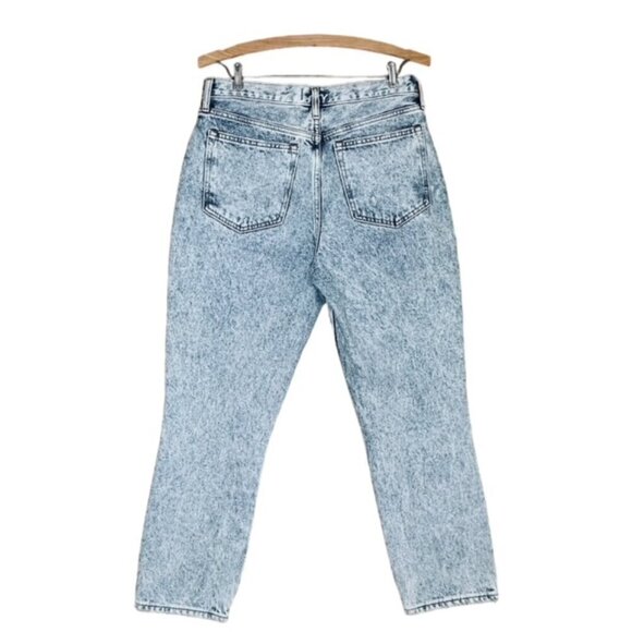 ABERCROMBIE & FITCH High Rise Mom Jeans in Vintage Inspired Acid Wash - Picture 2 of 8